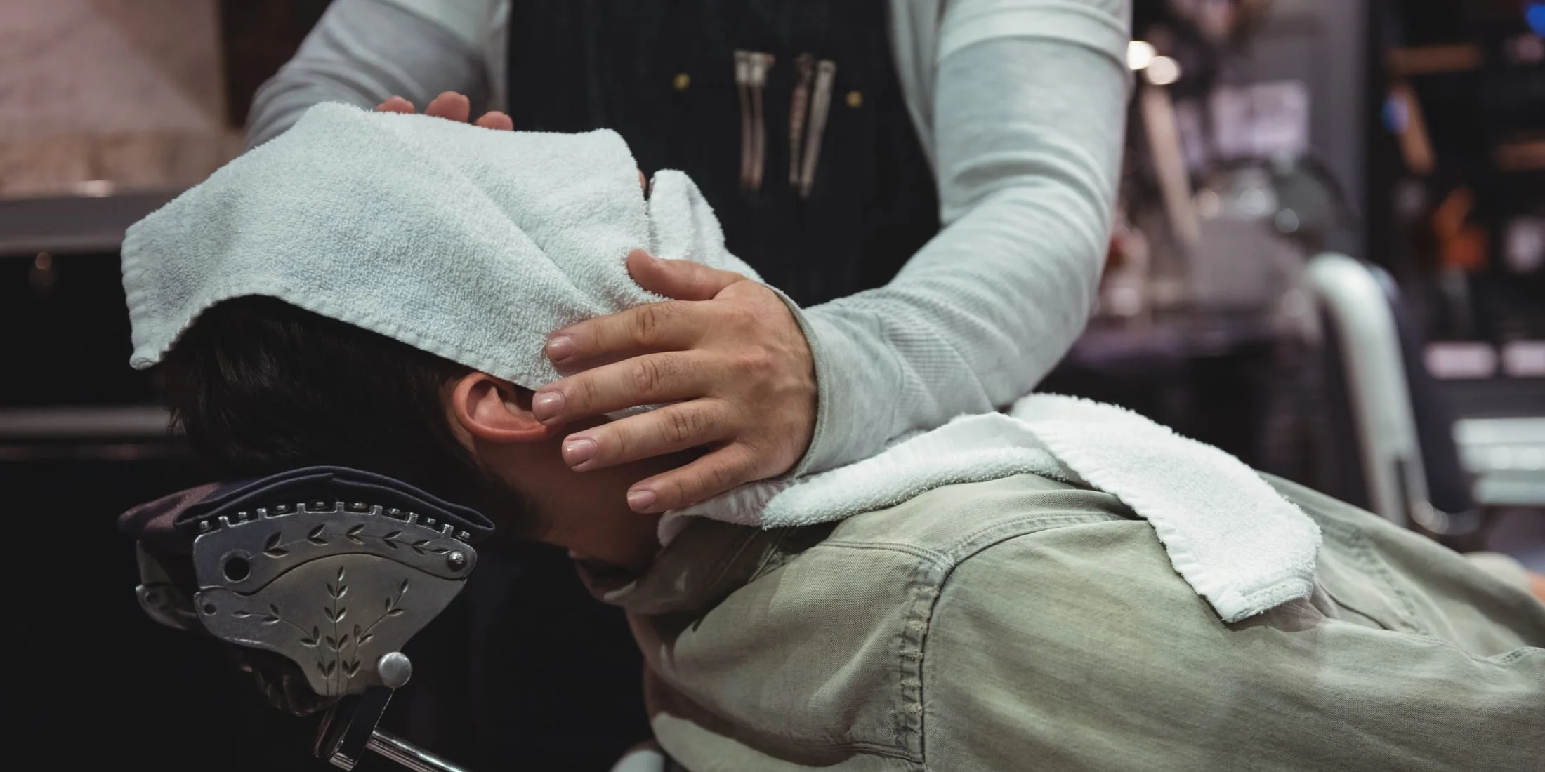 Your Ultimate Guide to Finding a Hot Towel Shave Near You